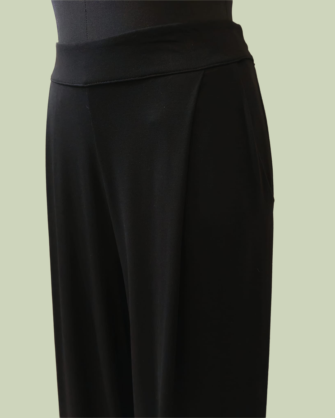 Pantaloni con pinces ed elastico dietro - Alessandra C