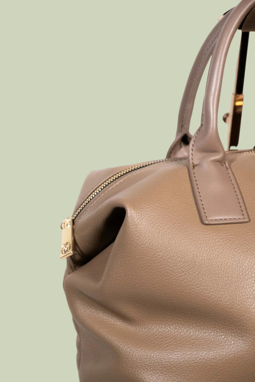 Bauletto con dettaglio chiusura in metallo  – Mimi-Muà