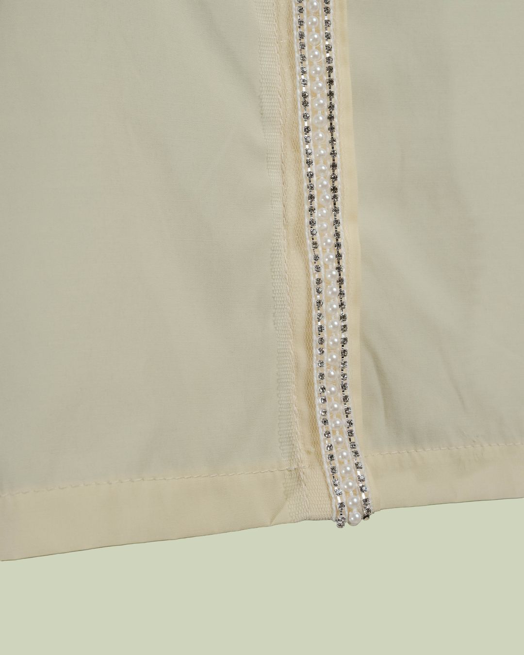 Camicia Cropped con Bordo Gioiello – Mimi-Muà