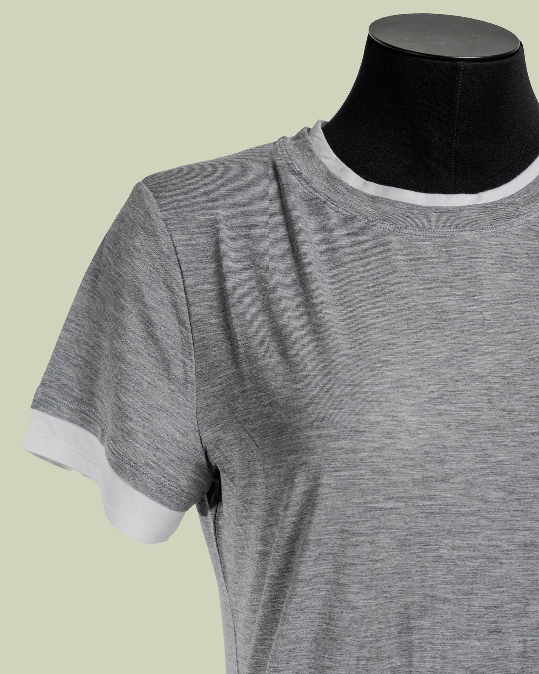 T-shirt Ringer in Viscosa con Bordi a Contrasto – Mimi-Muà