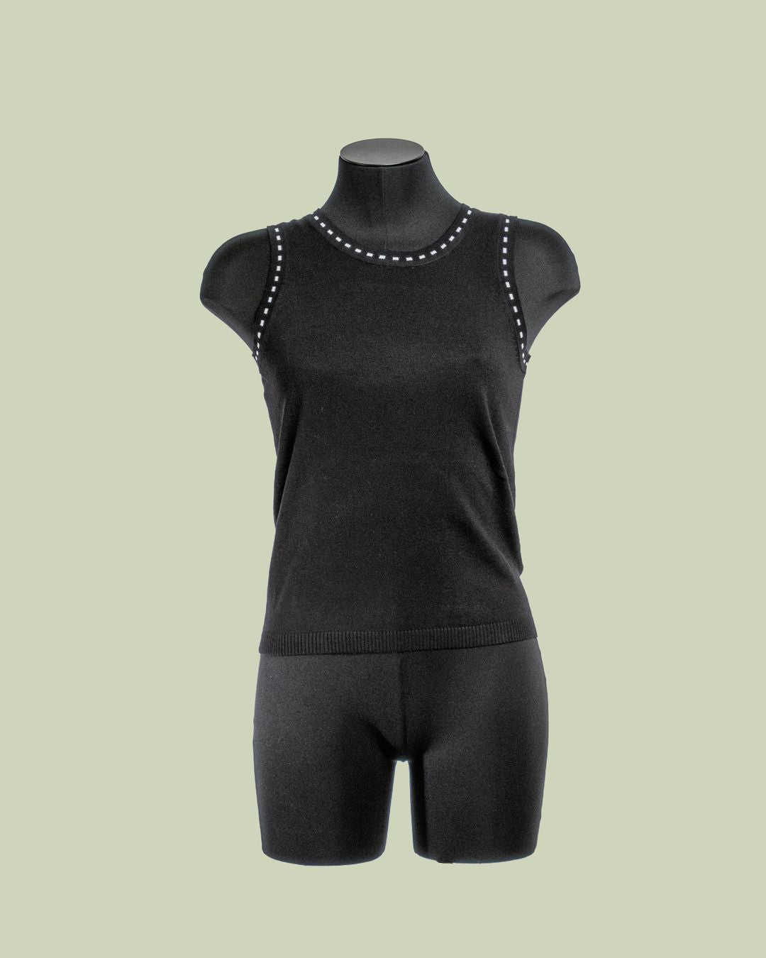 Top in Maglia con Dettaglio Tratteggio sui Giromanica – Mimi-Muà - NERO