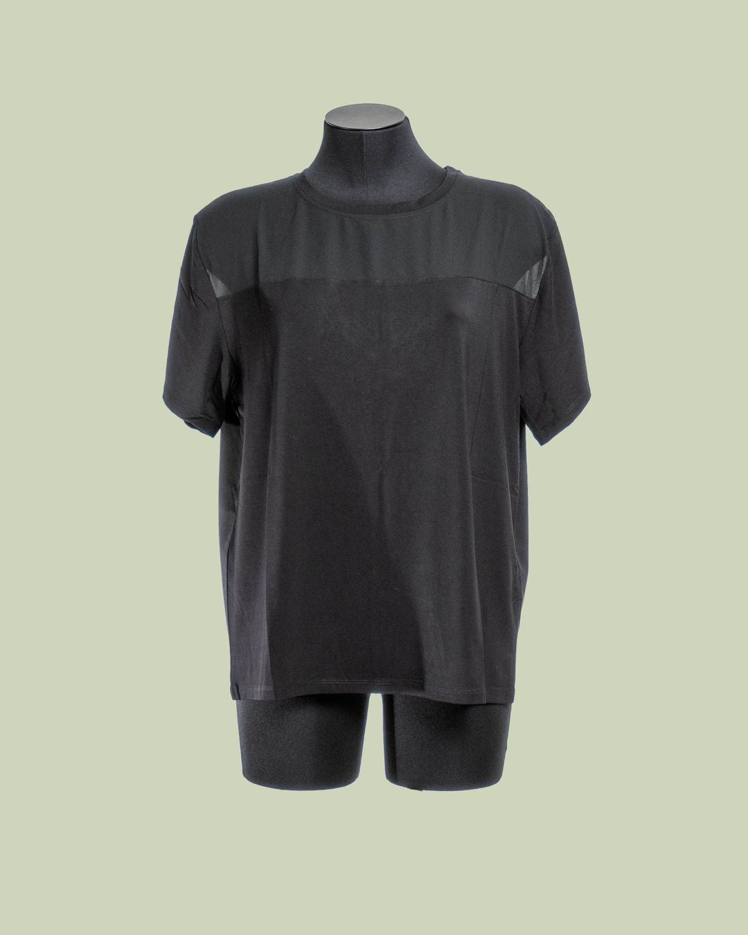 T-shirt con Yoke in Georgette Semi-trasparente – Mimi-Muà - NERO