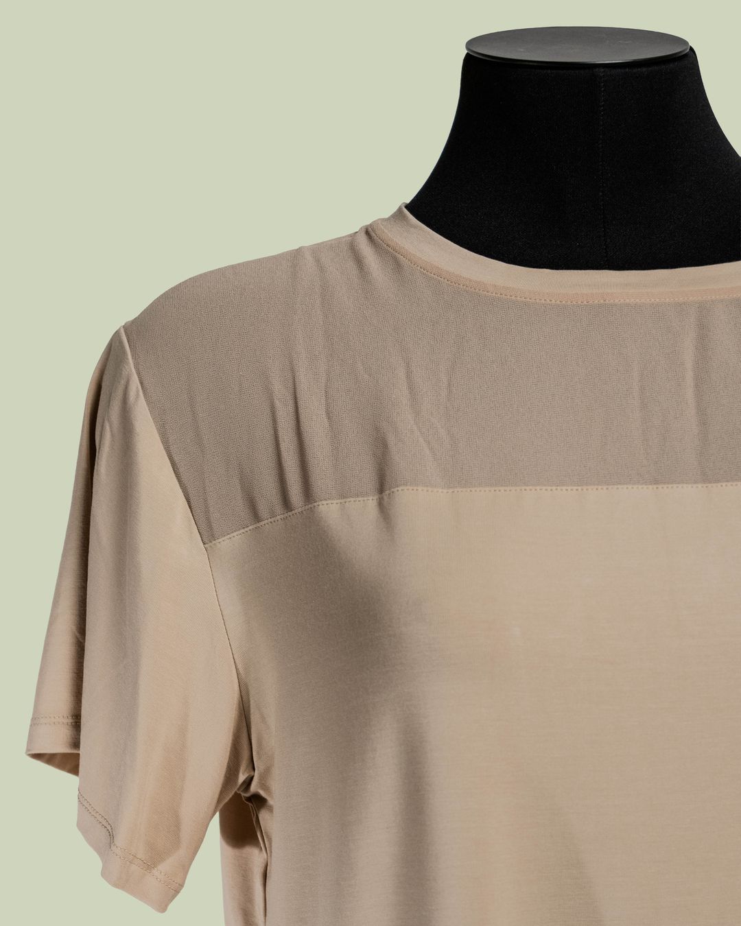 T-shirt con Yoke in Georgette Semi-trasparente – Mimi-Muà