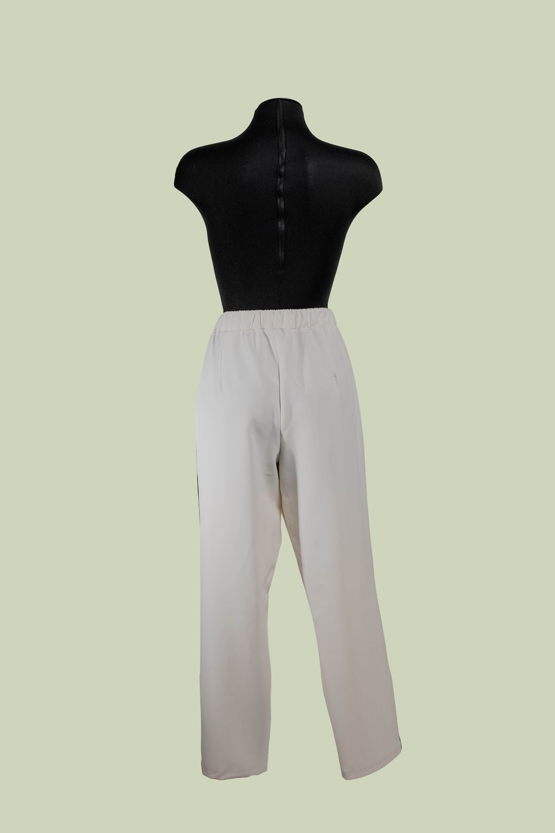 Pantalone a Vita Alta con Bottone a Contrasto – Mimi-Muà