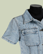 Giacca Denim Cropped con Pioggia di Strass – Mimi-Muà