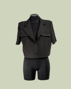 Giacca Cropped a Maniche Corte con Finiture in Raso – Mimi-Muà - NERO
