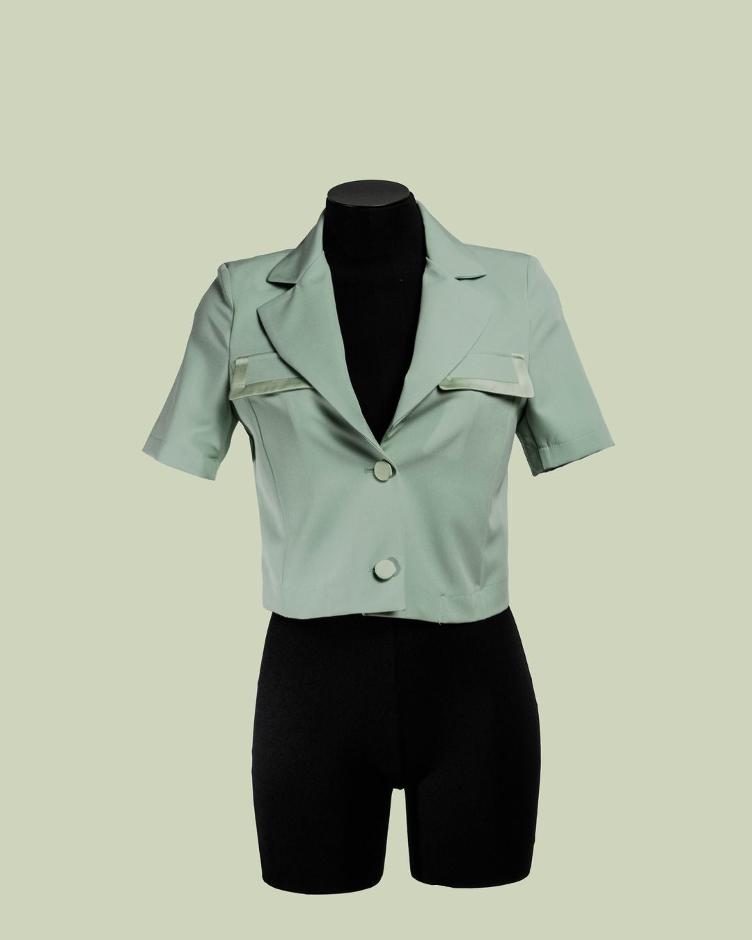 Giacca Cropped a Maniche Corte con Finiture in Raso – Mimi-Muà