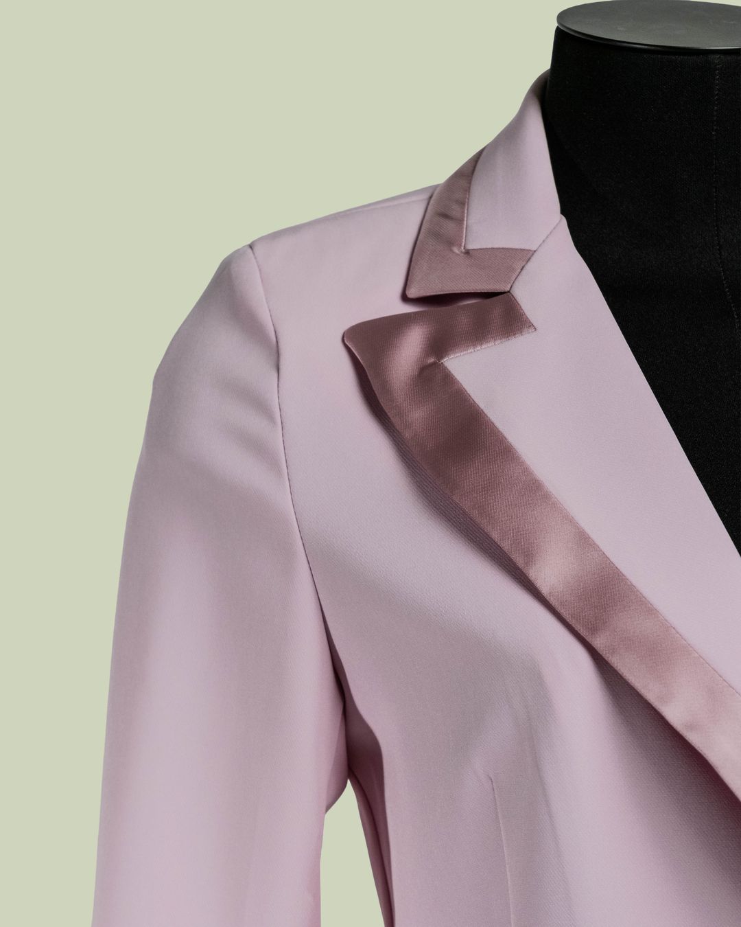 Giacca con Revers e Tasche in Simil Raso – Mimi-Muà