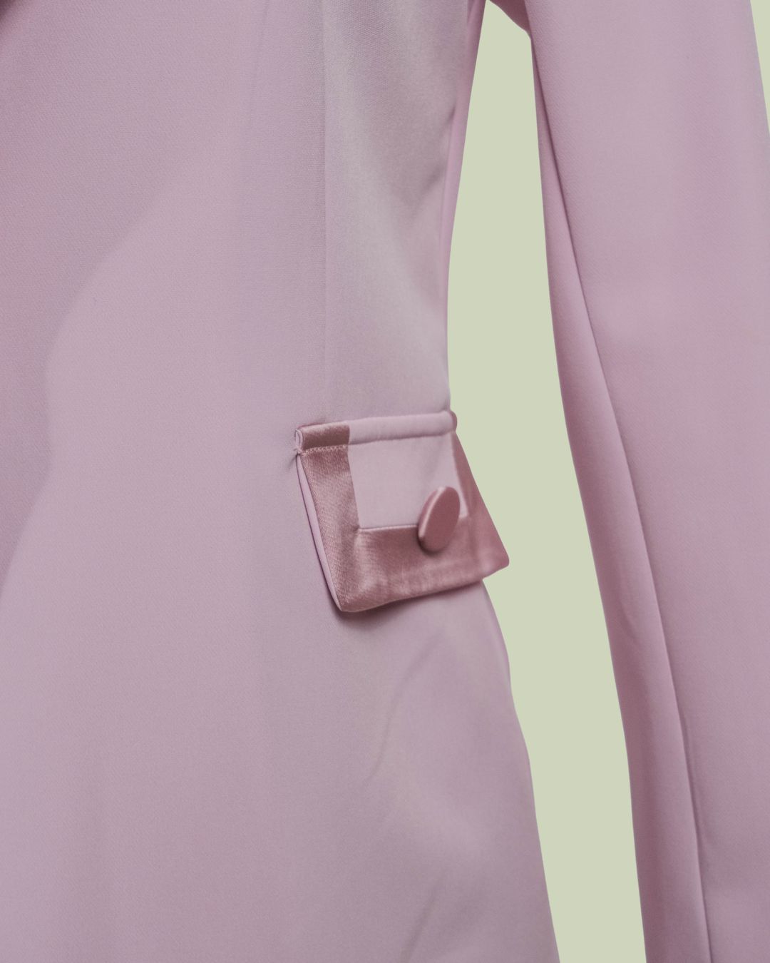 Giacca con Revers e Tasche in Simil Raso – Mimi-Muà