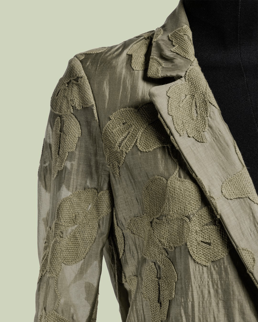 Giacca Jacquard con Applicazioni Floreali in Rilievo – ECO