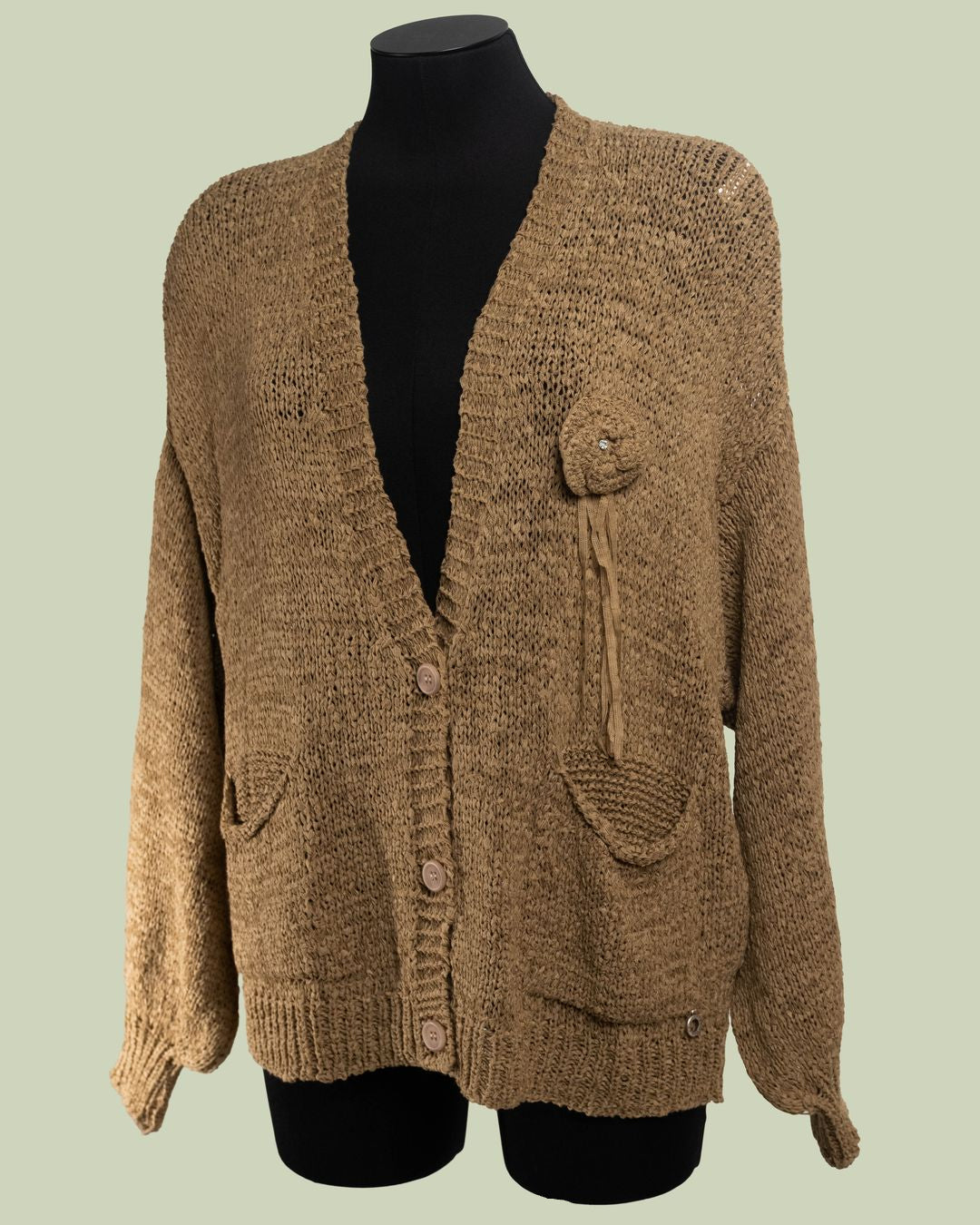 Cardigan Oversize in Maglia con Accessorio Gioiello – ECO