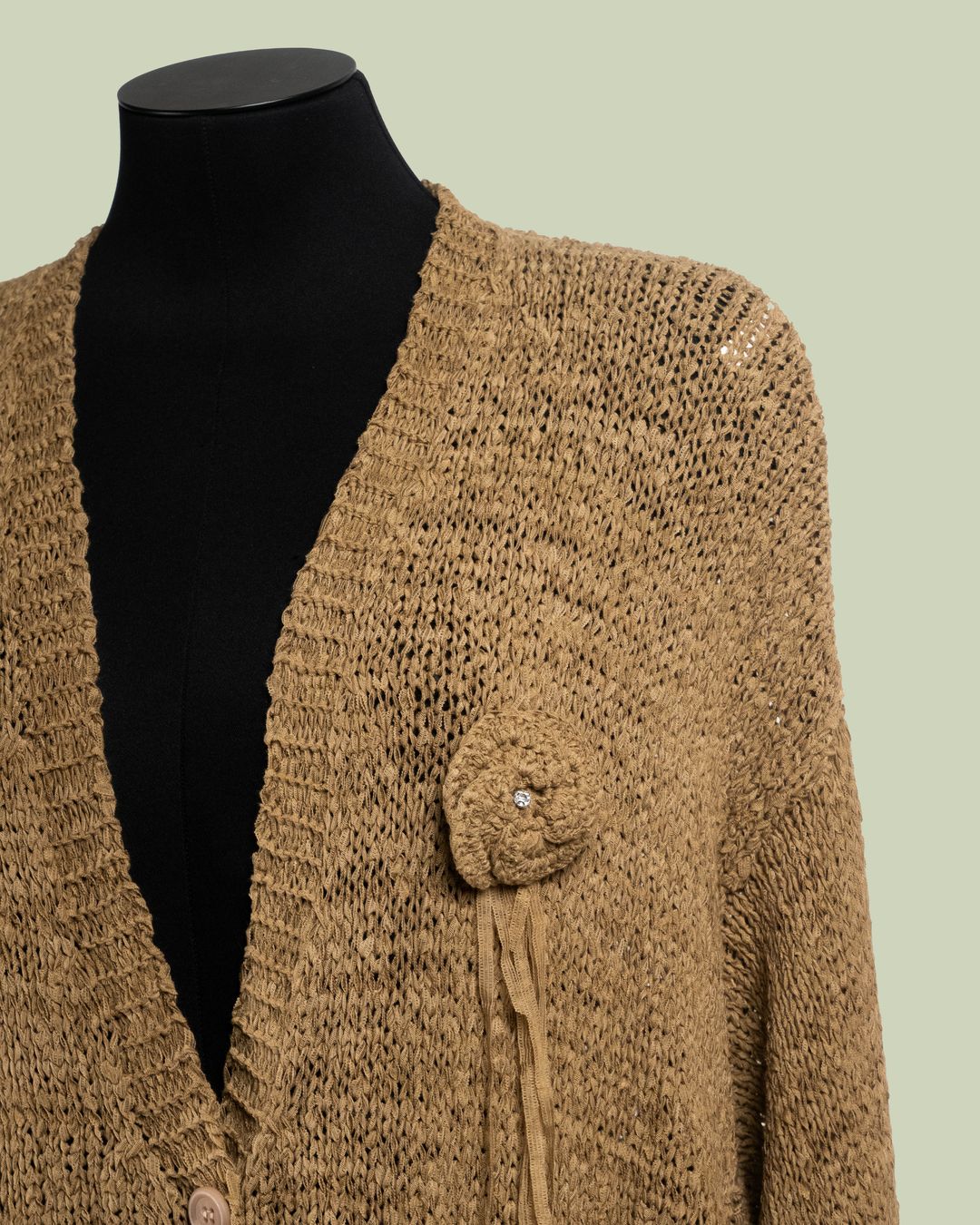 Cardigan Oversize in Maglia con Accessorio Gioiello – ECO