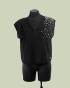 Top in Maglia con Strass a Cascata sulla Spalla – ECO - NERO