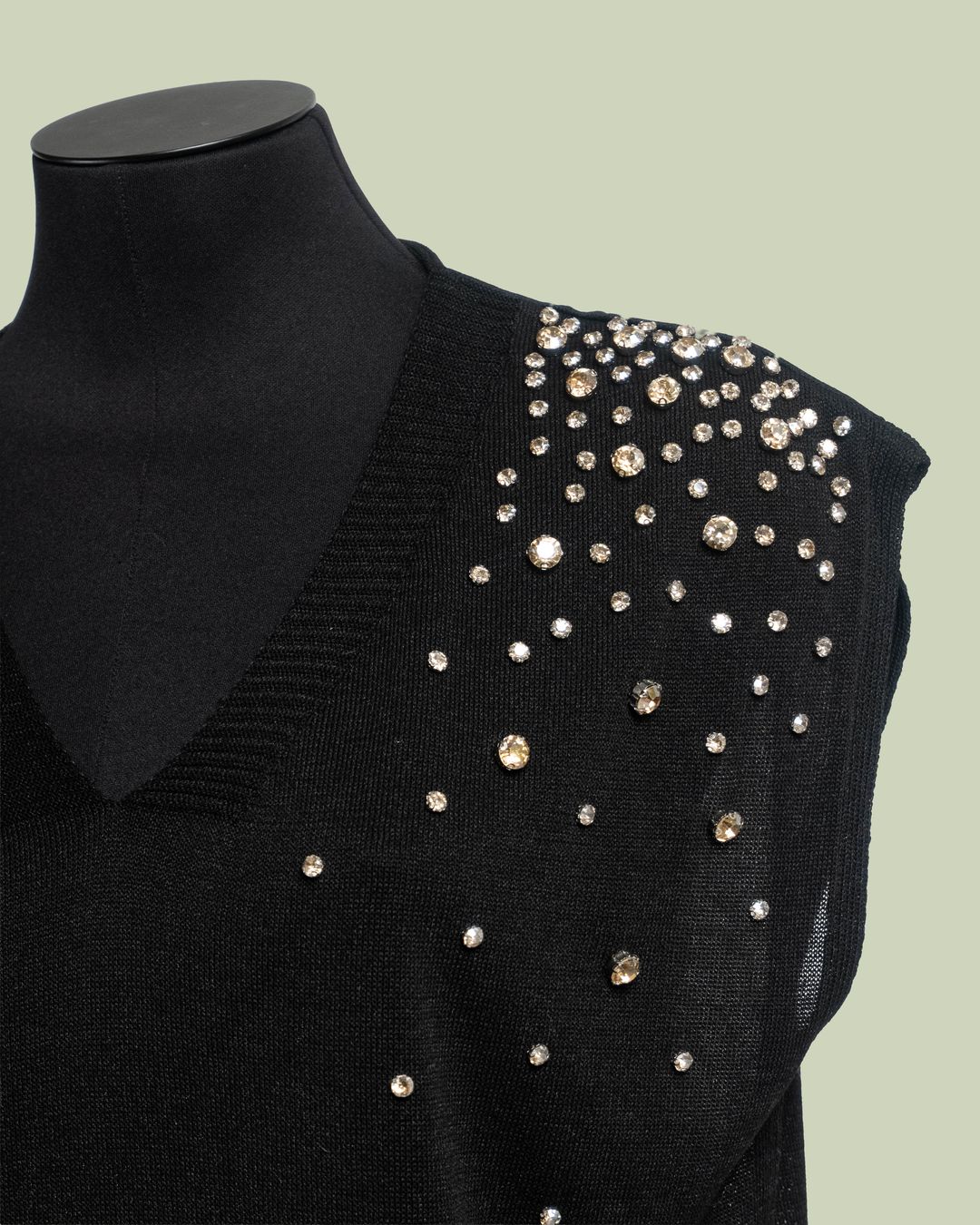 Top in Maglia con Strass a Cascata sulla Spalla – ECO