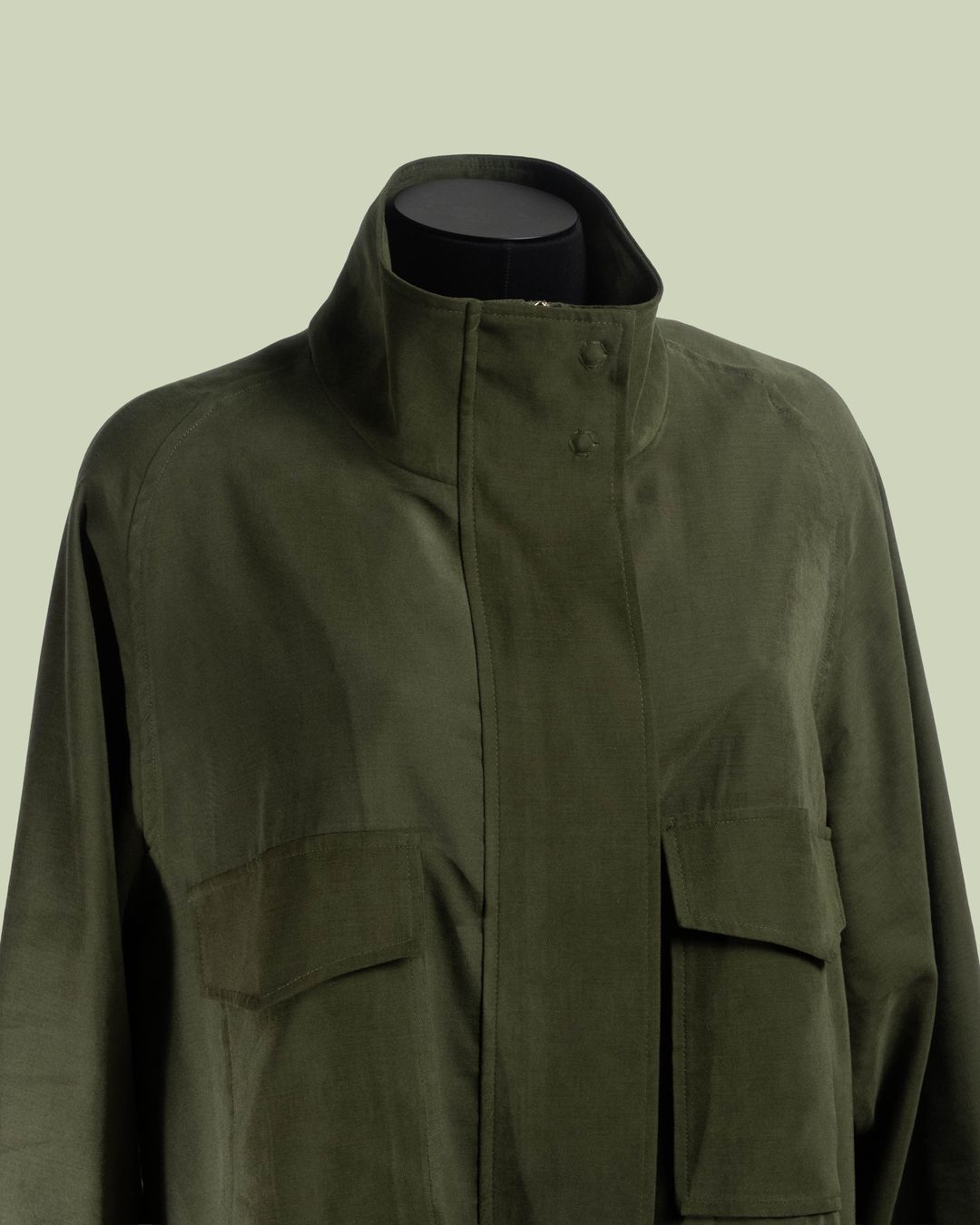 Giubbotto Utility in Viscosa con Grandi Tasche – ECO