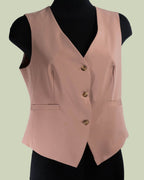 Gilet Sartoriale con Quattro Bottoni in Rosa Antico – ECO