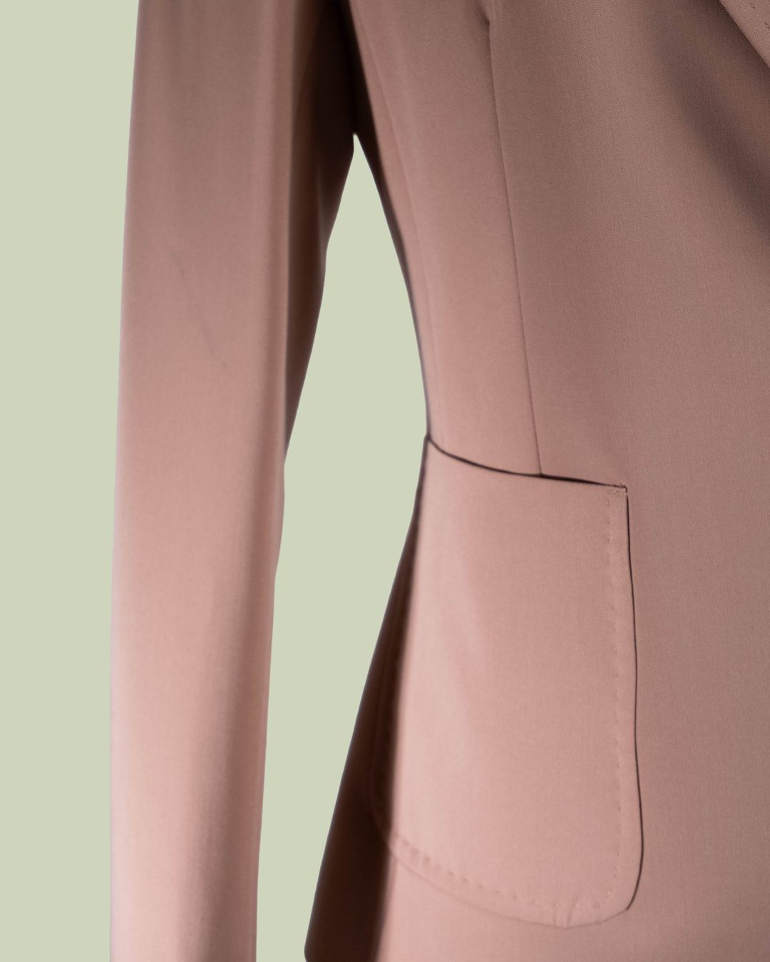 Blazer Monopetto con Vita Segnata in Rosa Antico – ECO