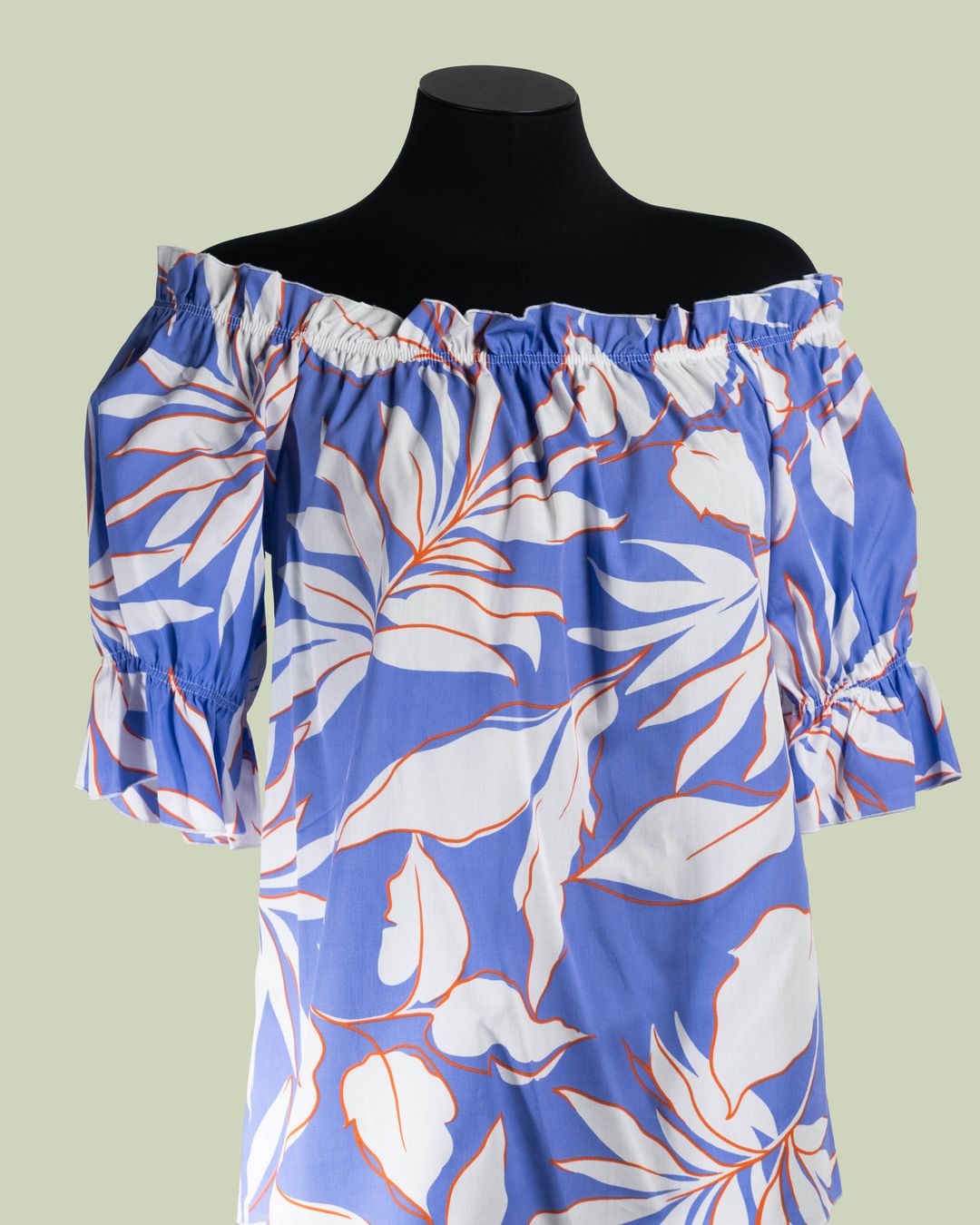 Blusa Off-Shoulder con Stampa Tropicale e Maniche a Sbuffo – Talissa