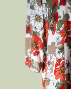 Blusa con Colletto Aperto e Stampa Floreale a Maniche ¾ – Talissa