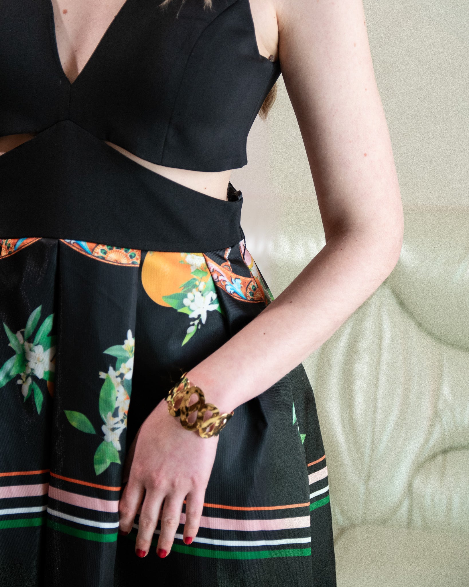 Abito cut out con gonnellone - SOANI